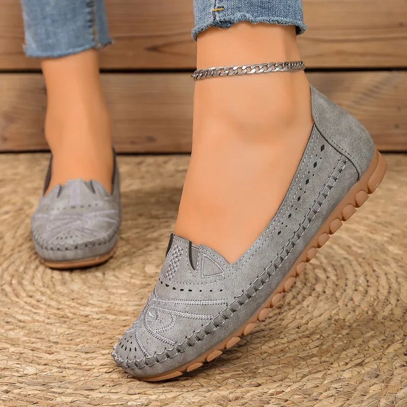 Women's Lightweight Breathable Orthopaedic Leather Shoes