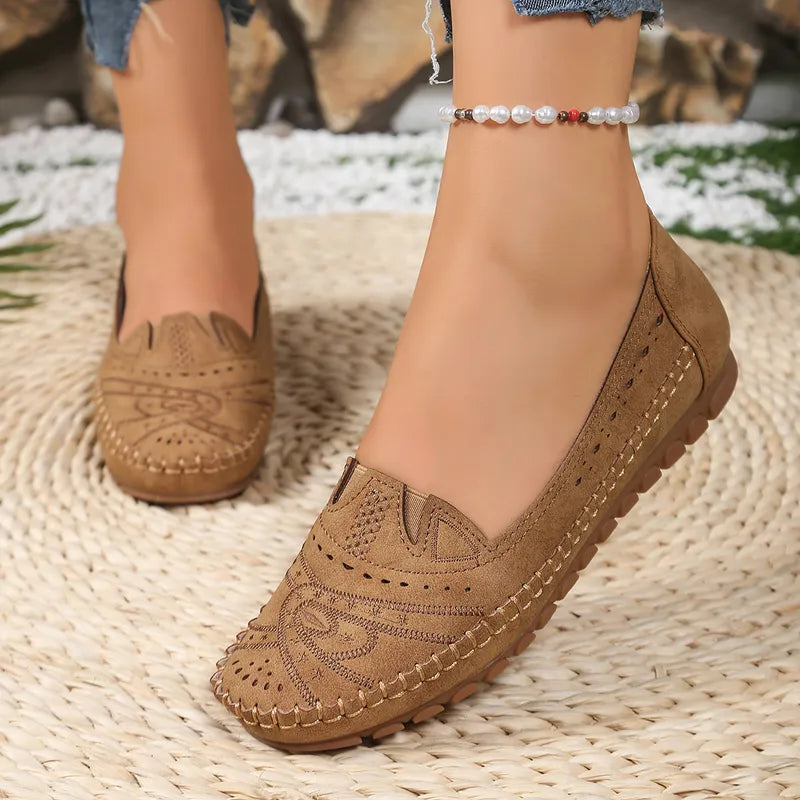 Women's Lightweight Breathable Orthopaedic Leather Shoes