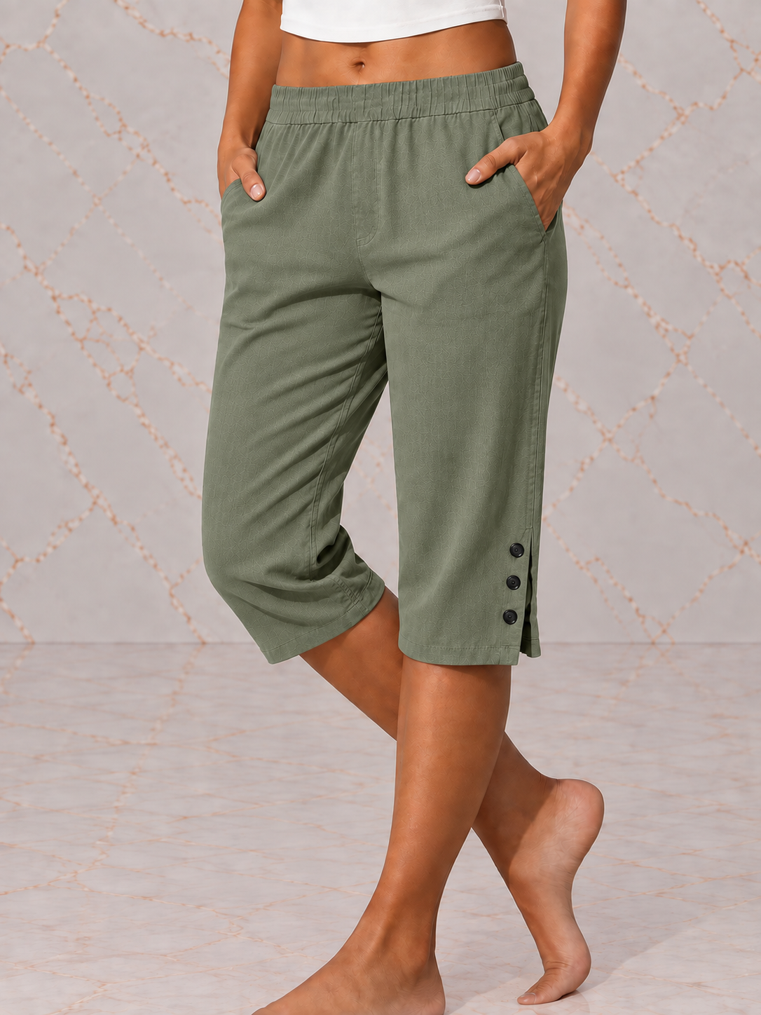 Eileen™ Relaxed Capri Pants