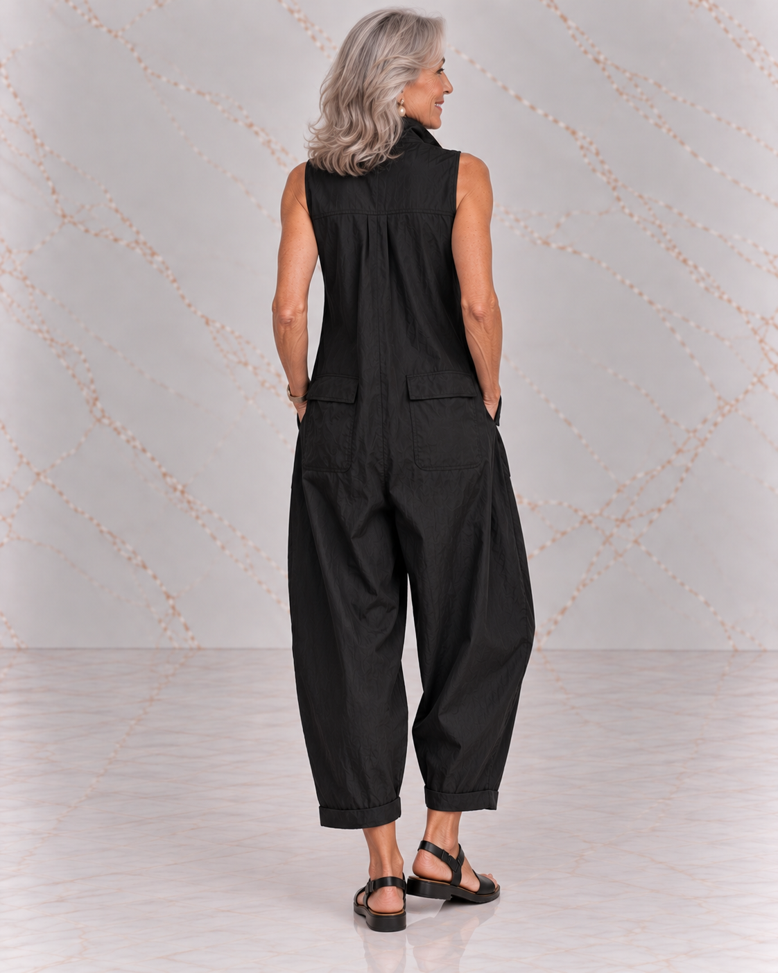 ALESSIA | SLEEVELESS CARGO JUMPSUIT WITH COLLAR